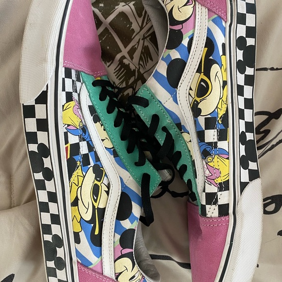 Vans x Disney Old Skool 80s Mickey Mouse Sneakers Limited Edition - Picture 5 of 10